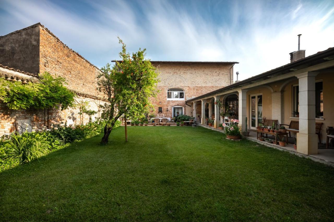 Bed and Breakfast La Casa nel Borgo Piadena Esterno foto